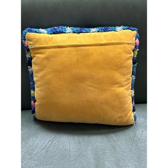 1970s latch hook pillow chevron stripes multicolored Boho chic - Picture 5 of 5